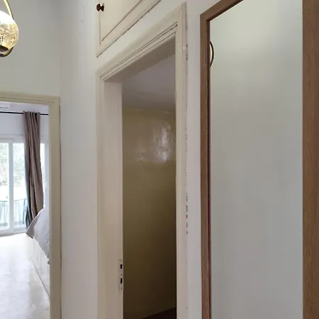 Diminutif Ll * Adamantas (Milos)