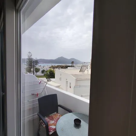 Diminutif 2 Apartment Adamantas (Milos)