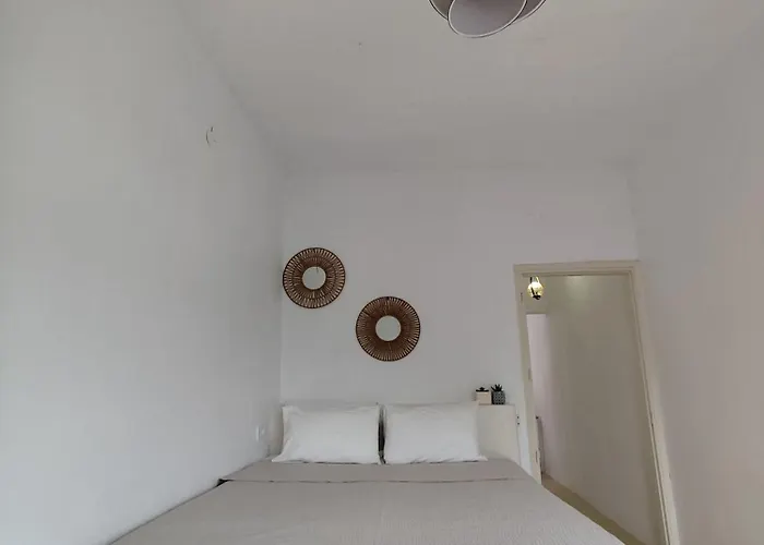 Diminutif Ll 阿达玛斯