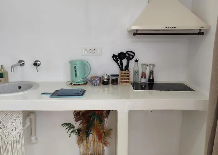 Diminutif Ll * Adamantas (Milos)