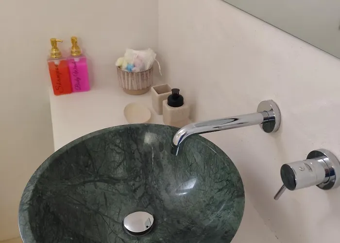 公寓 Diminutif Ll *